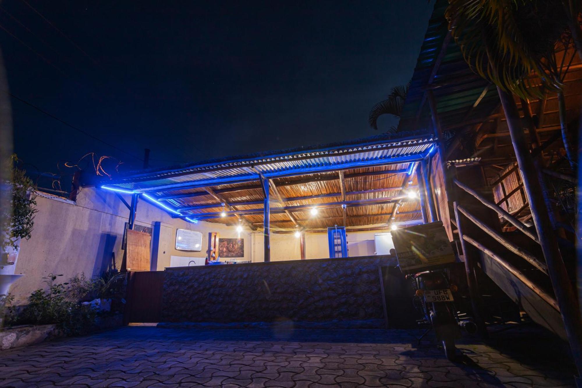 Ambrosia Heights Entebbe Hotel Exterior photo